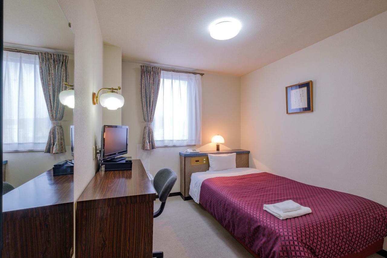 Nobeoka Royal Hotel Εξωτερικό φωτογραφία